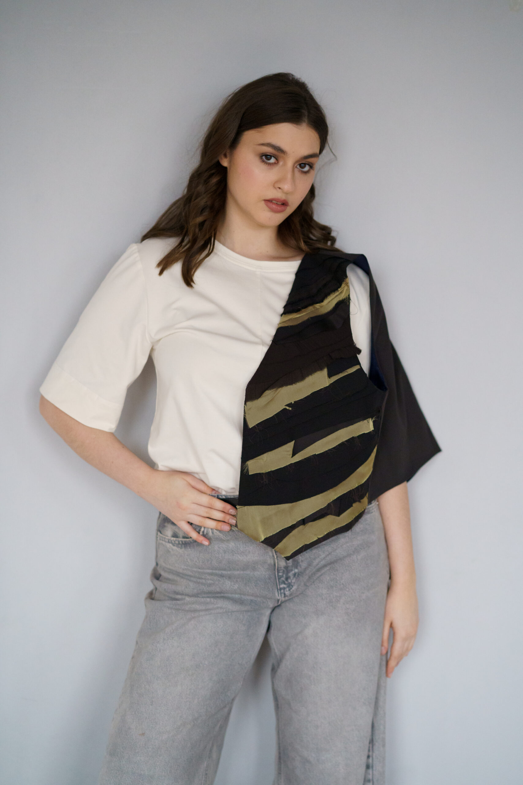 ЖИЛЕТКА З АПЛІКАЦІЄЮ - Зображення 6