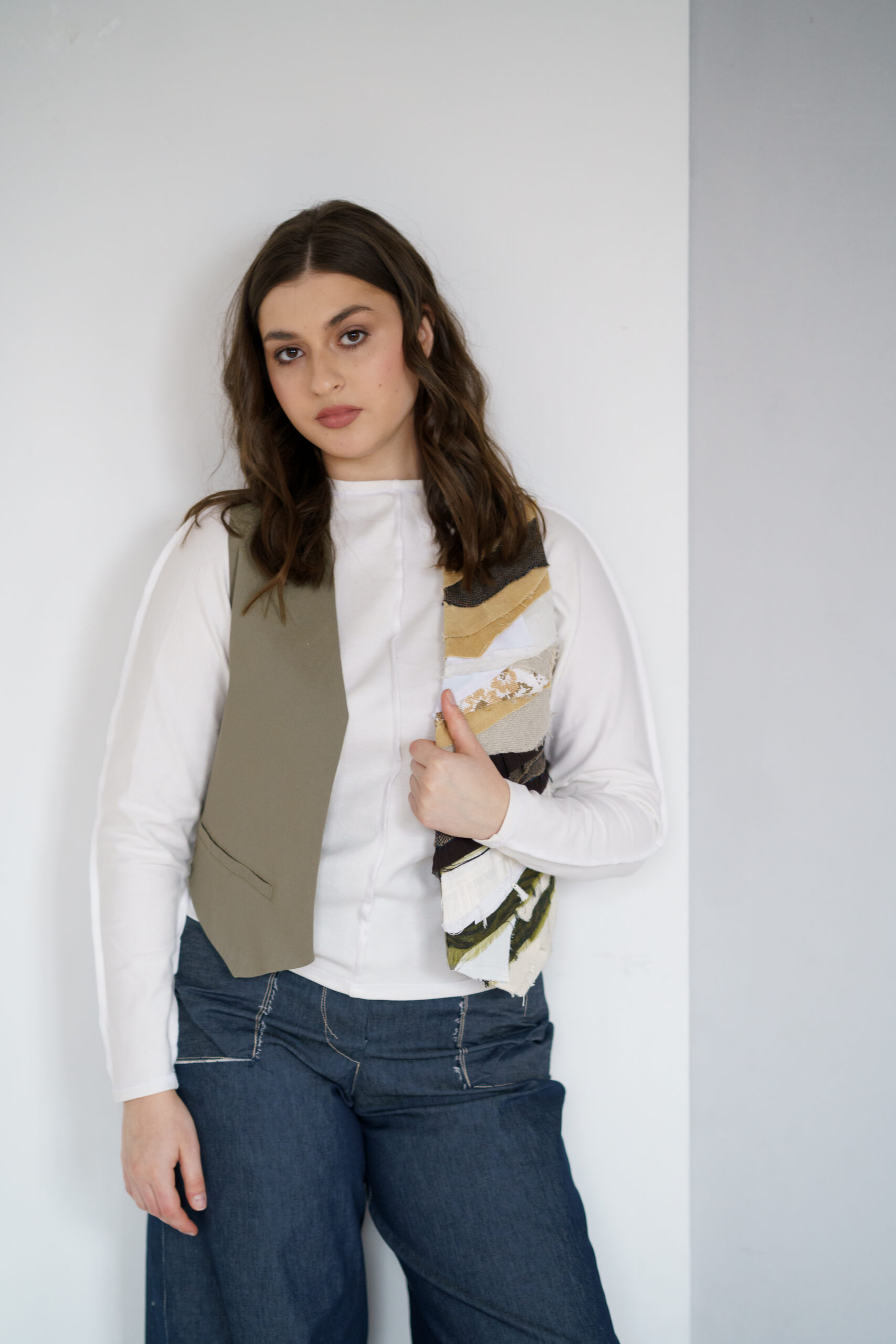 ЖИЛЕТКА З АПЛІКАЦІЄЮ - Зображення 5