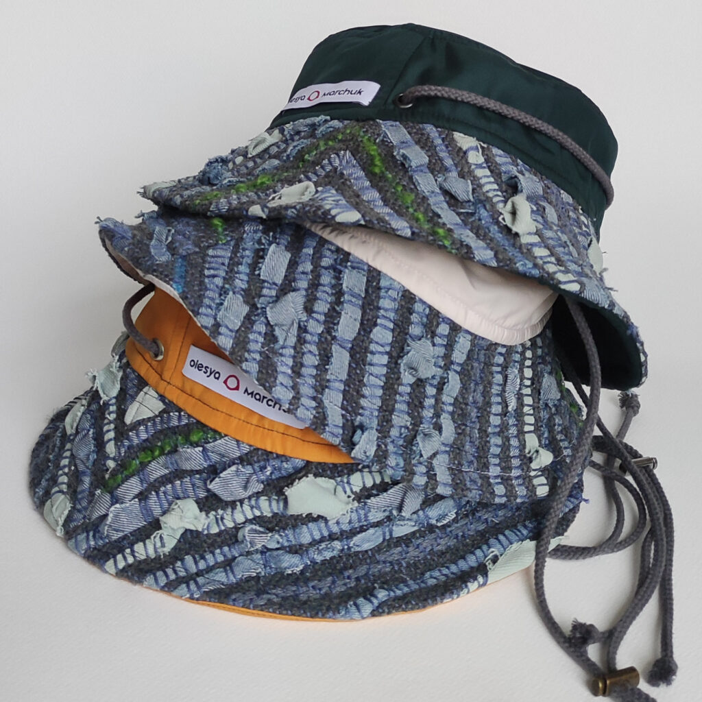 Панамка з тканням