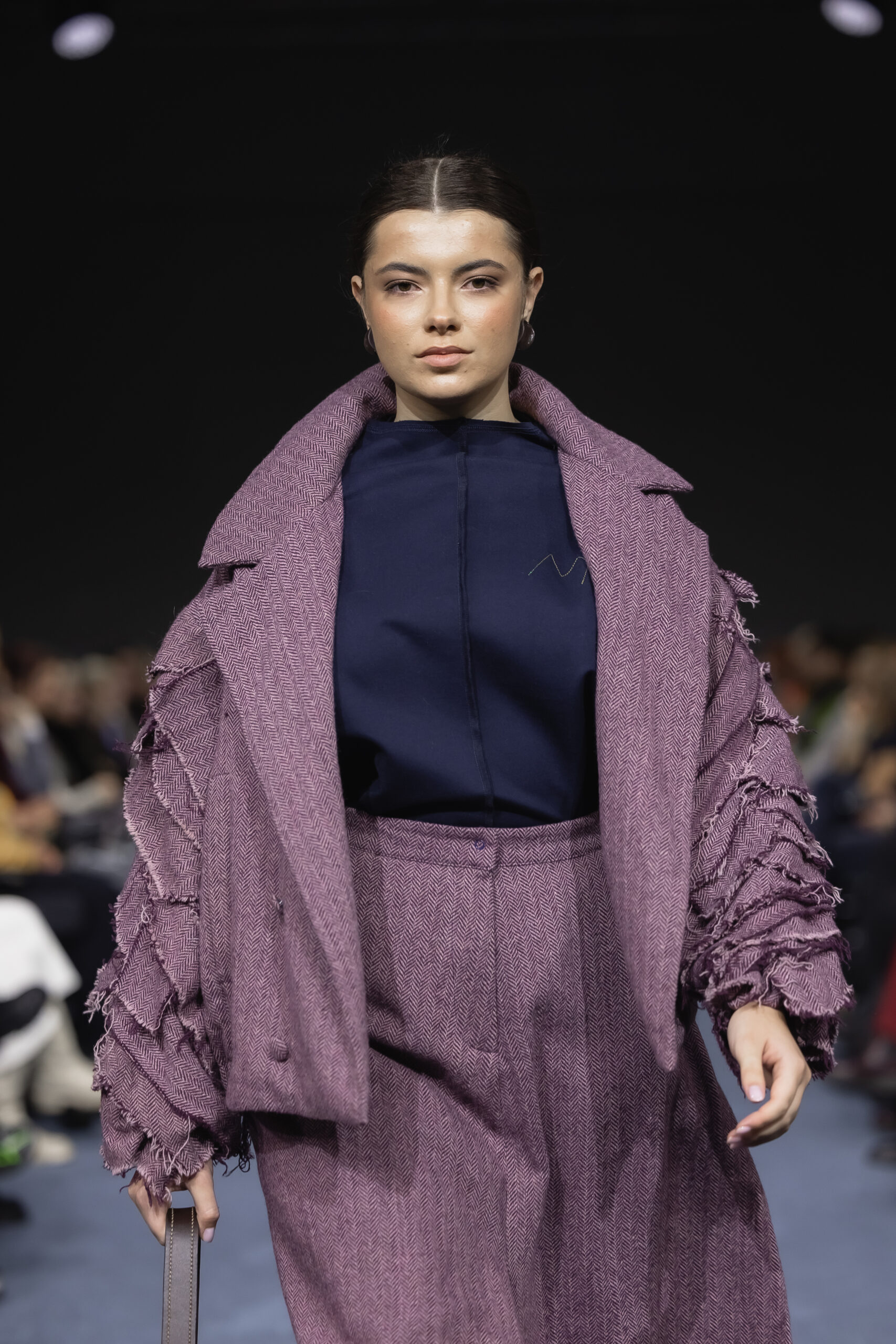 КУРТКА З ВОВНИ