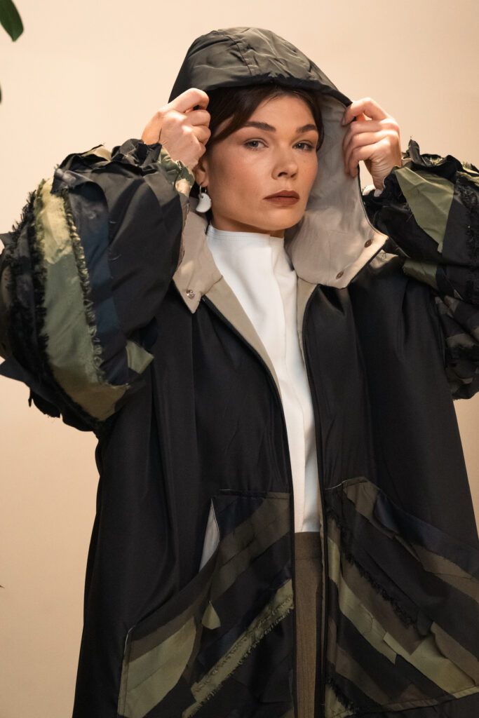 Плащ зимовий