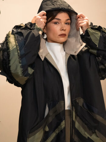 Плащ зимовий