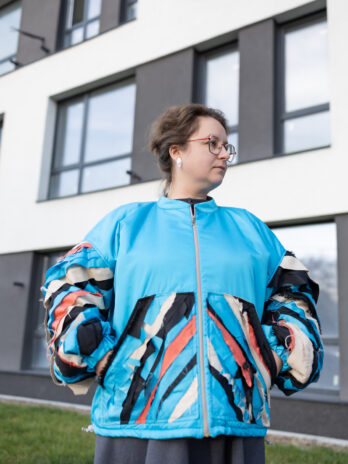 Бомбер без утеплювача